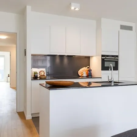 Appartement Lovely With Terrace And Sea View *