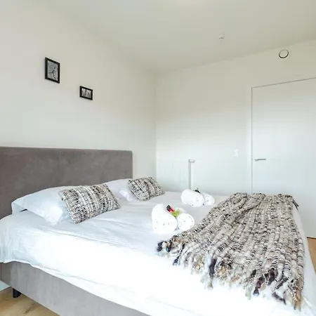 Huswell - Lovely With Terrace And Sea View Ostende