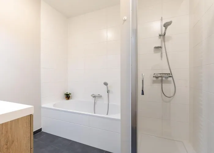 Huswell - Lovely With Terrace And Sea View